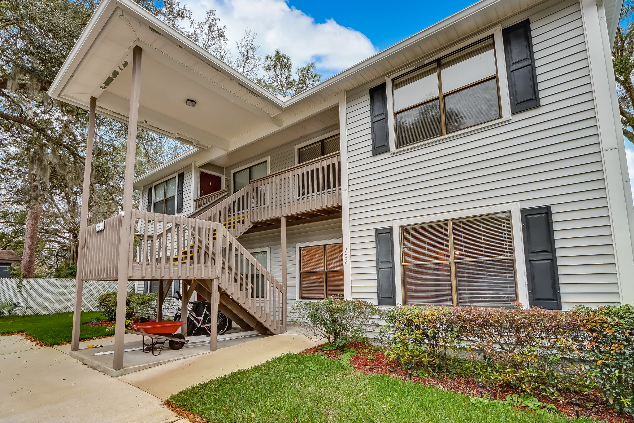 702 Meadowbrook Drive - 11